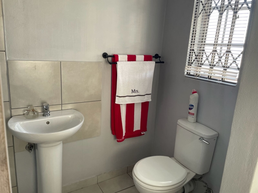 3 Bedroom Property for Sale in Waterkloof A H North West